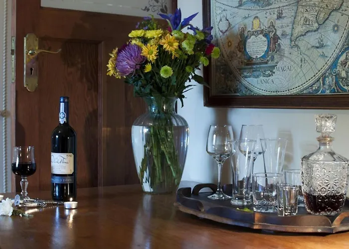 Harfield Guest Villa